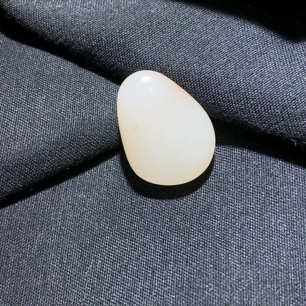 黃皮白肉和田玉