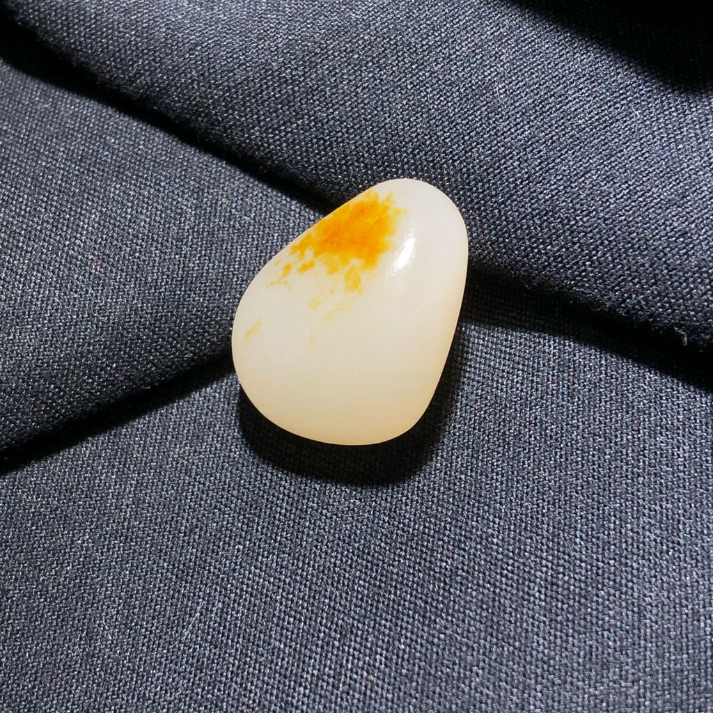 黃皮白肉和田玉