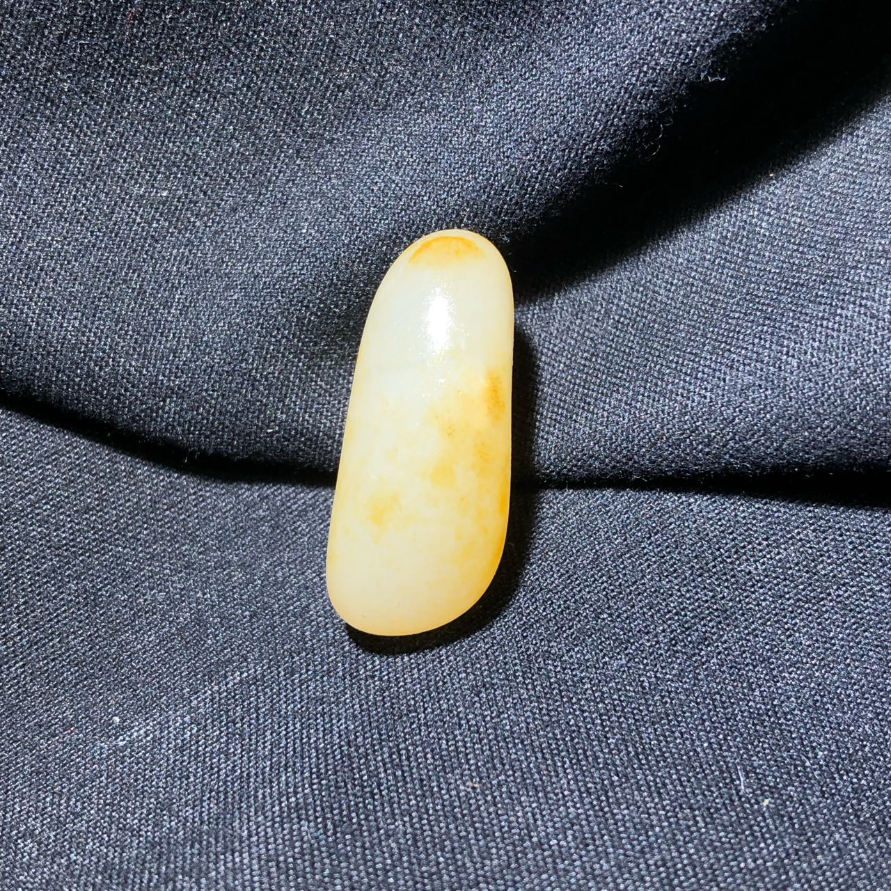 灑金皮和田玉獨籽