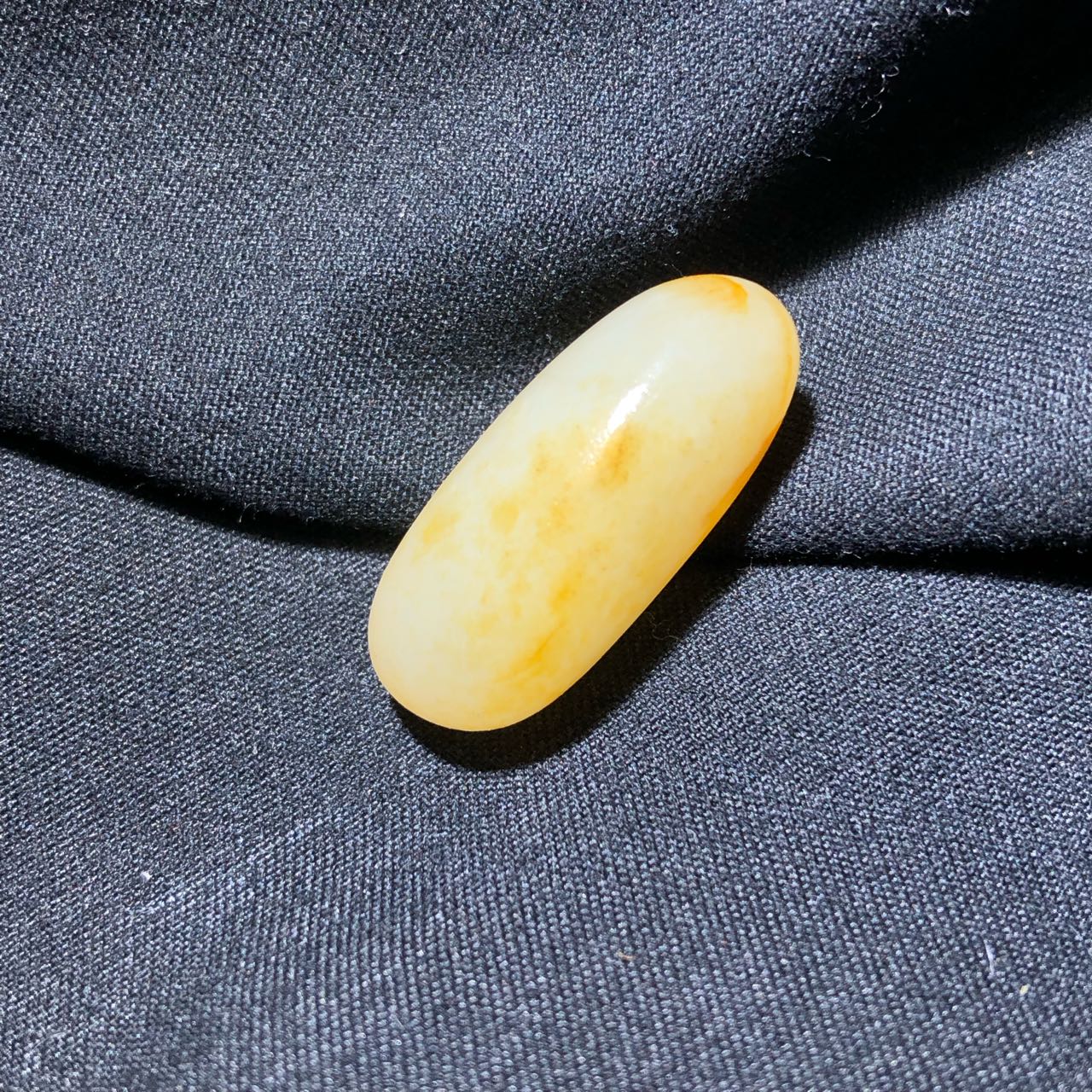 灑金皮和田玉獨籽