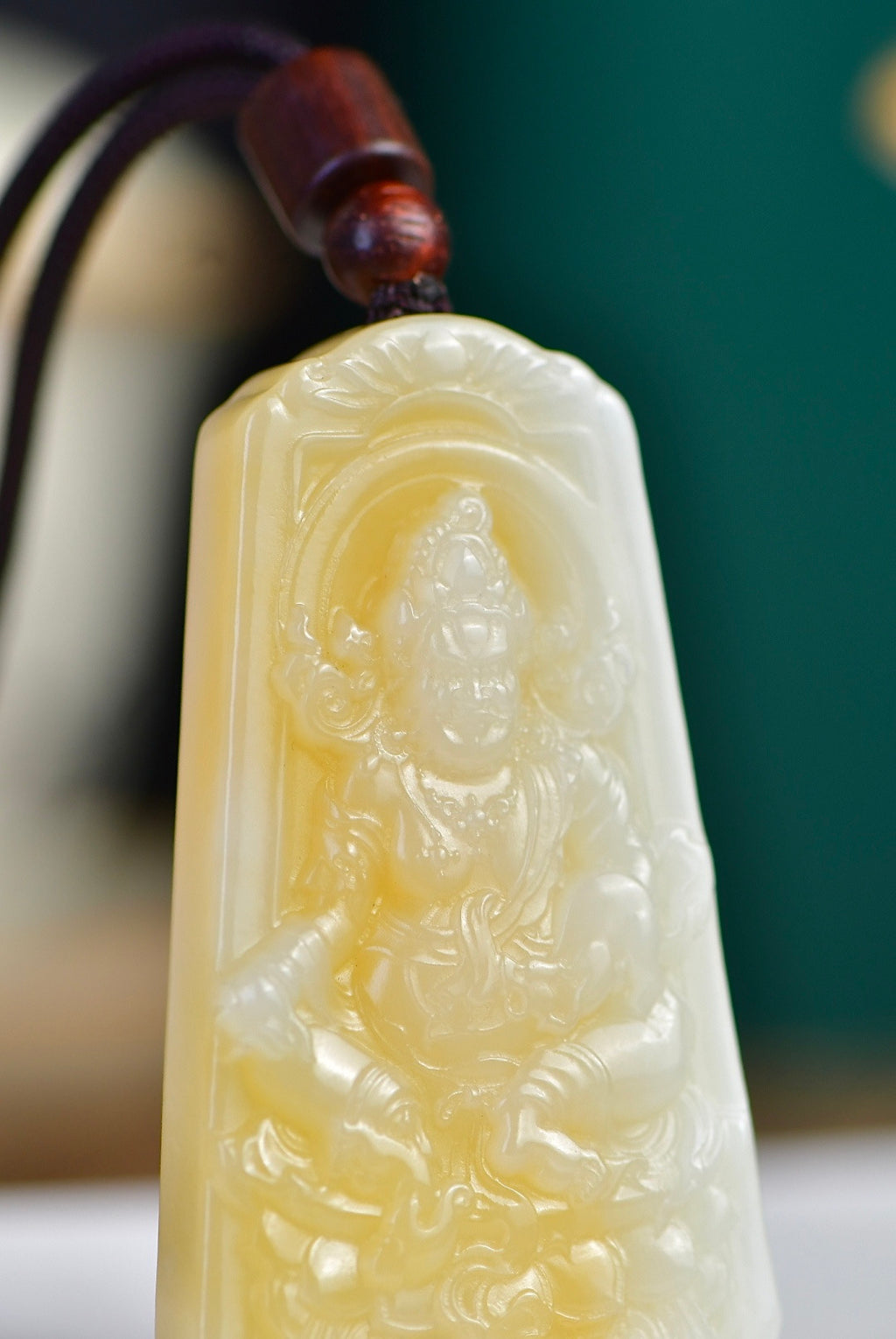 《黃財神》精品和田玉且末掛件