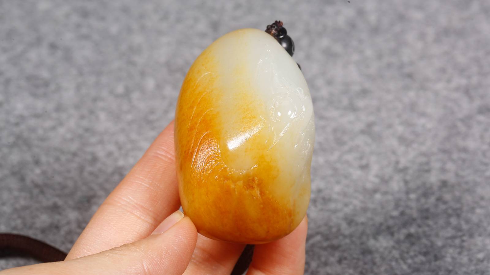 《花開見佛》新疆和田籽料掛件