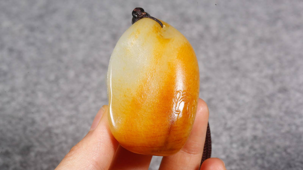《花開見佛》新疆和田籽料掛件