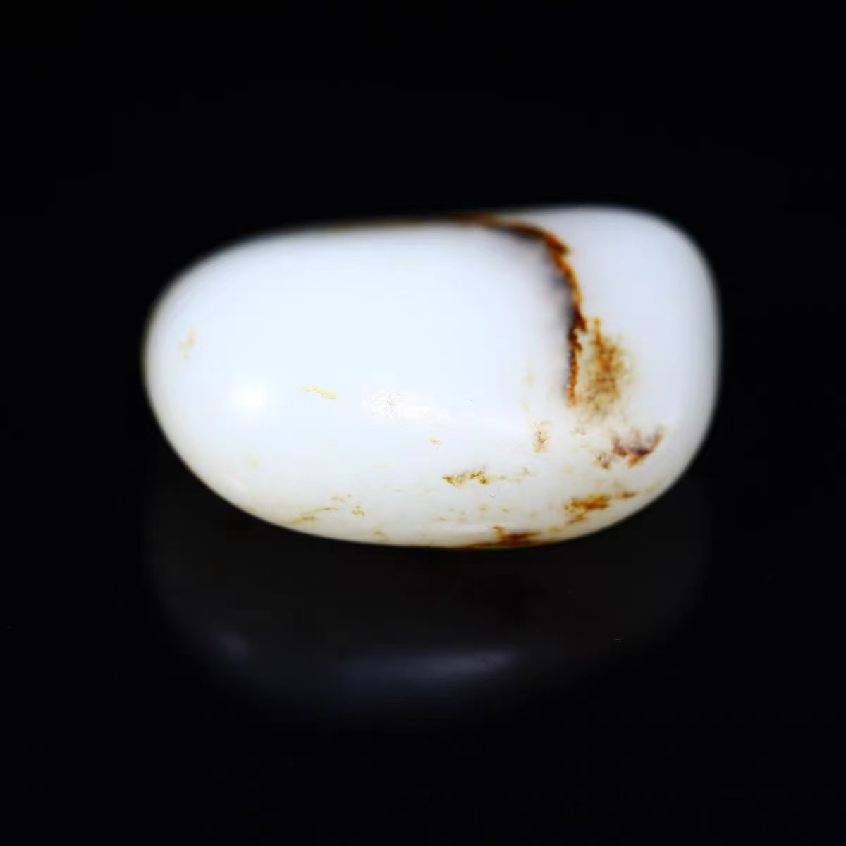 精品和田玉籽料天然皮色掛件