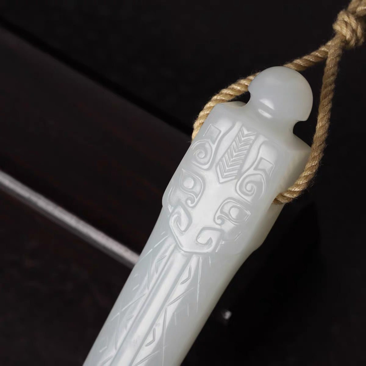 白玉籽料仿古玉寶劍