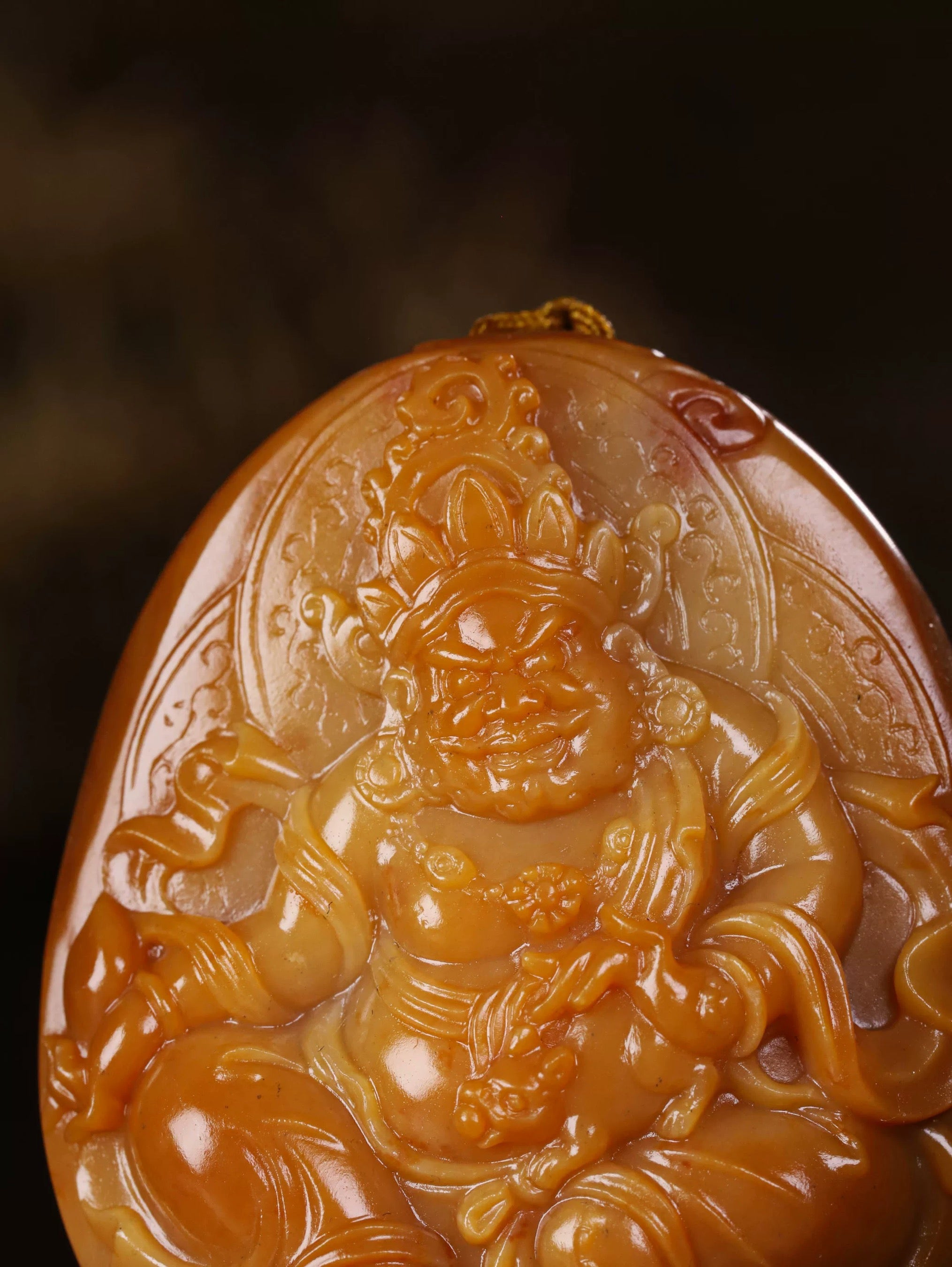 精品黄沁独籽黄财神挂件