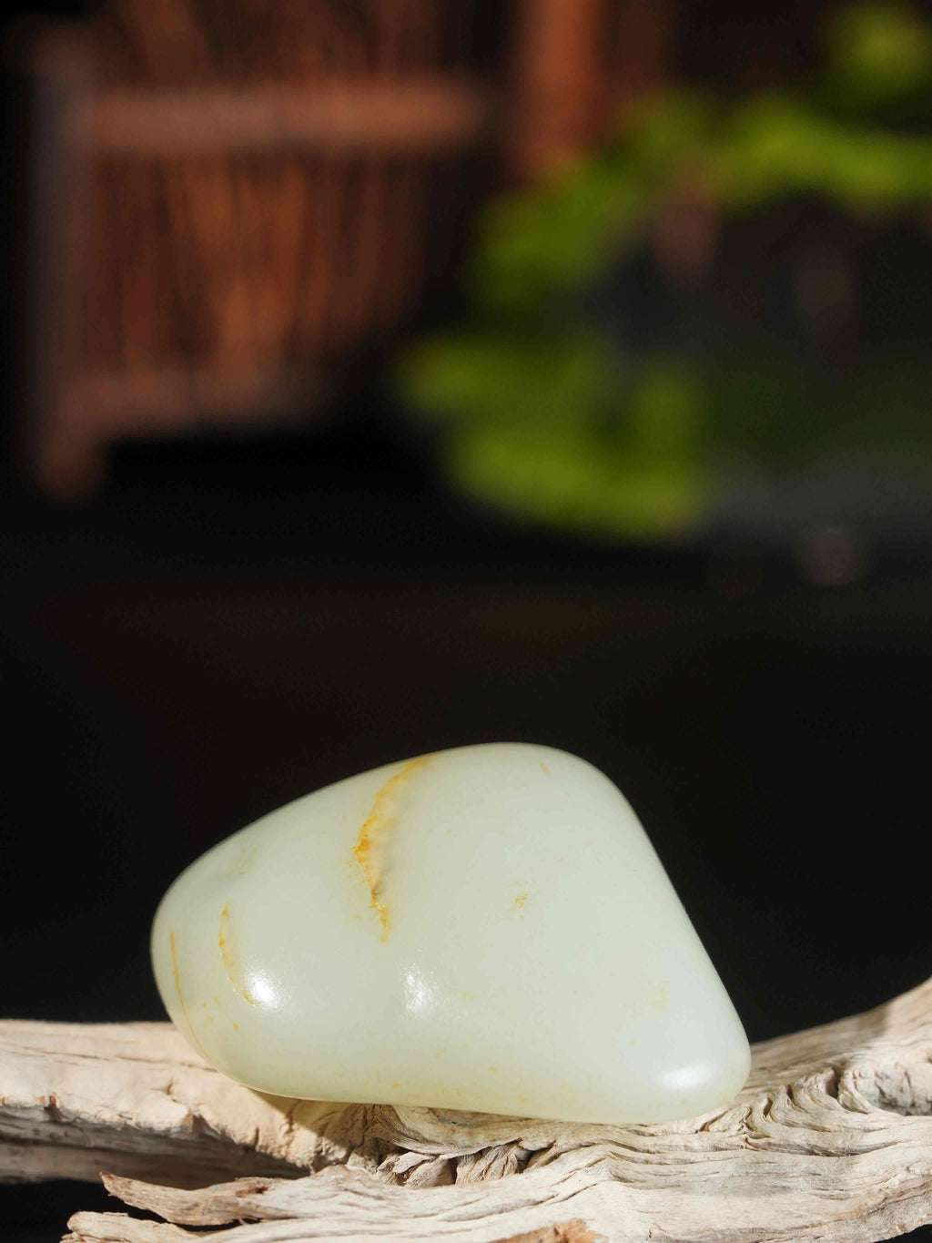 收藏級天然洒金皮老熟白玉籽料手把件