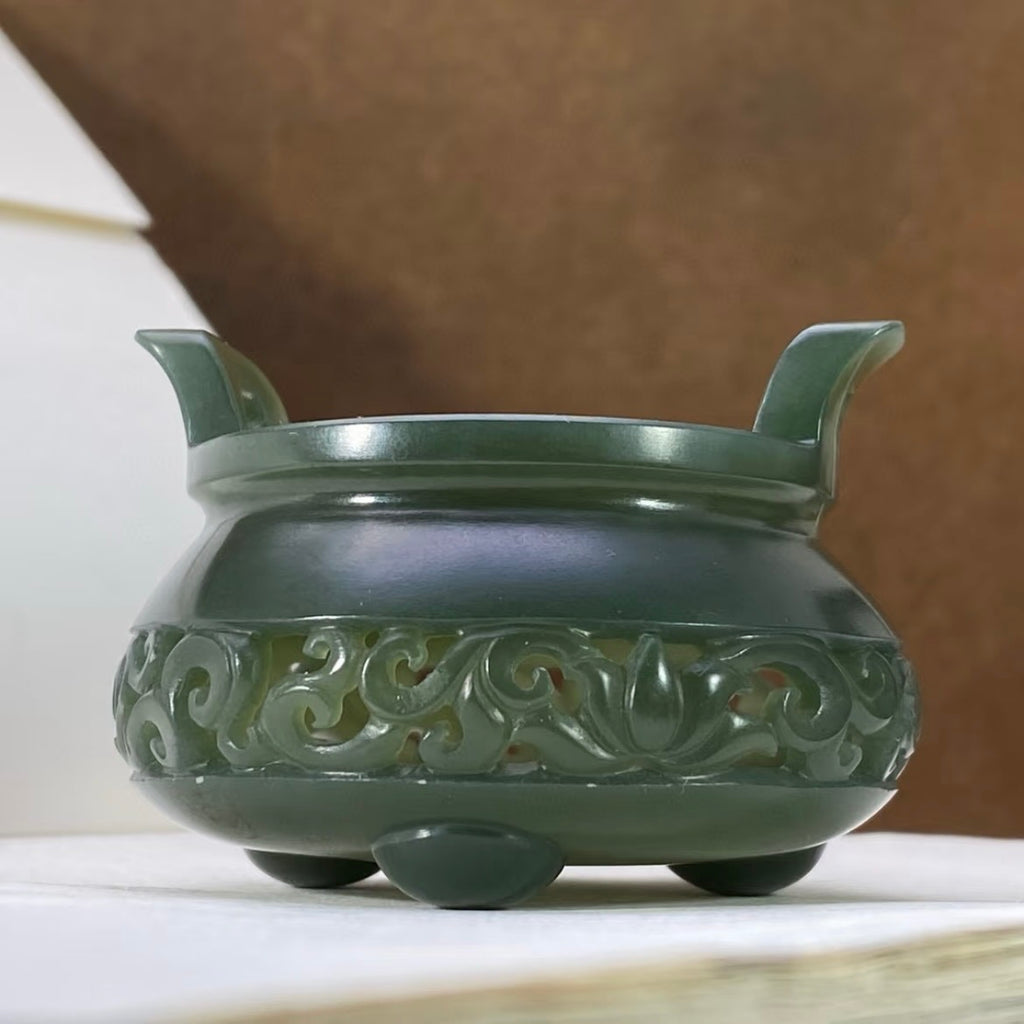 和田玉青海青玉雙耳香爐；