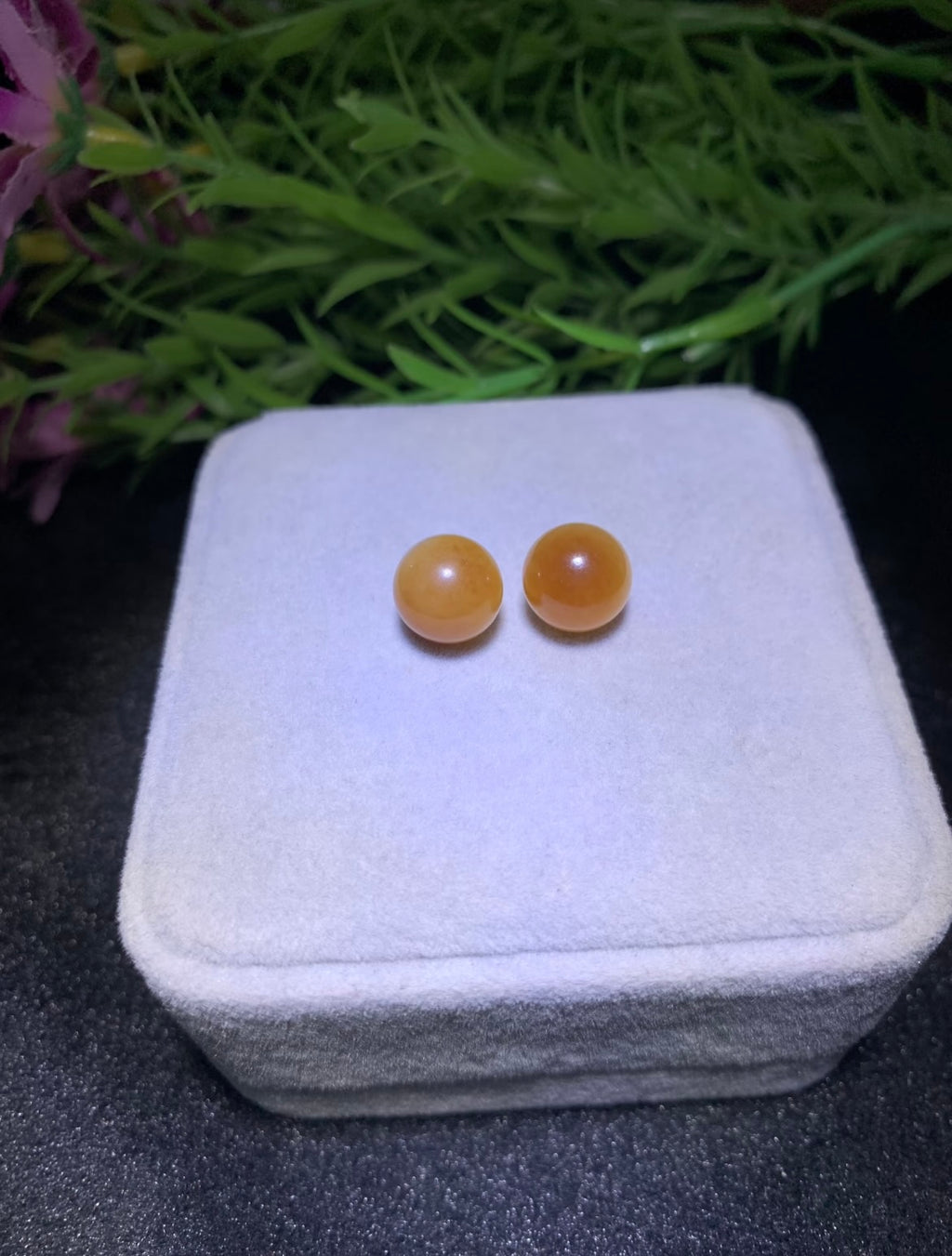 和田玉單珠展示，無論什麼顏色什麼尺寸老賈都有貨，需要可以具體資訊