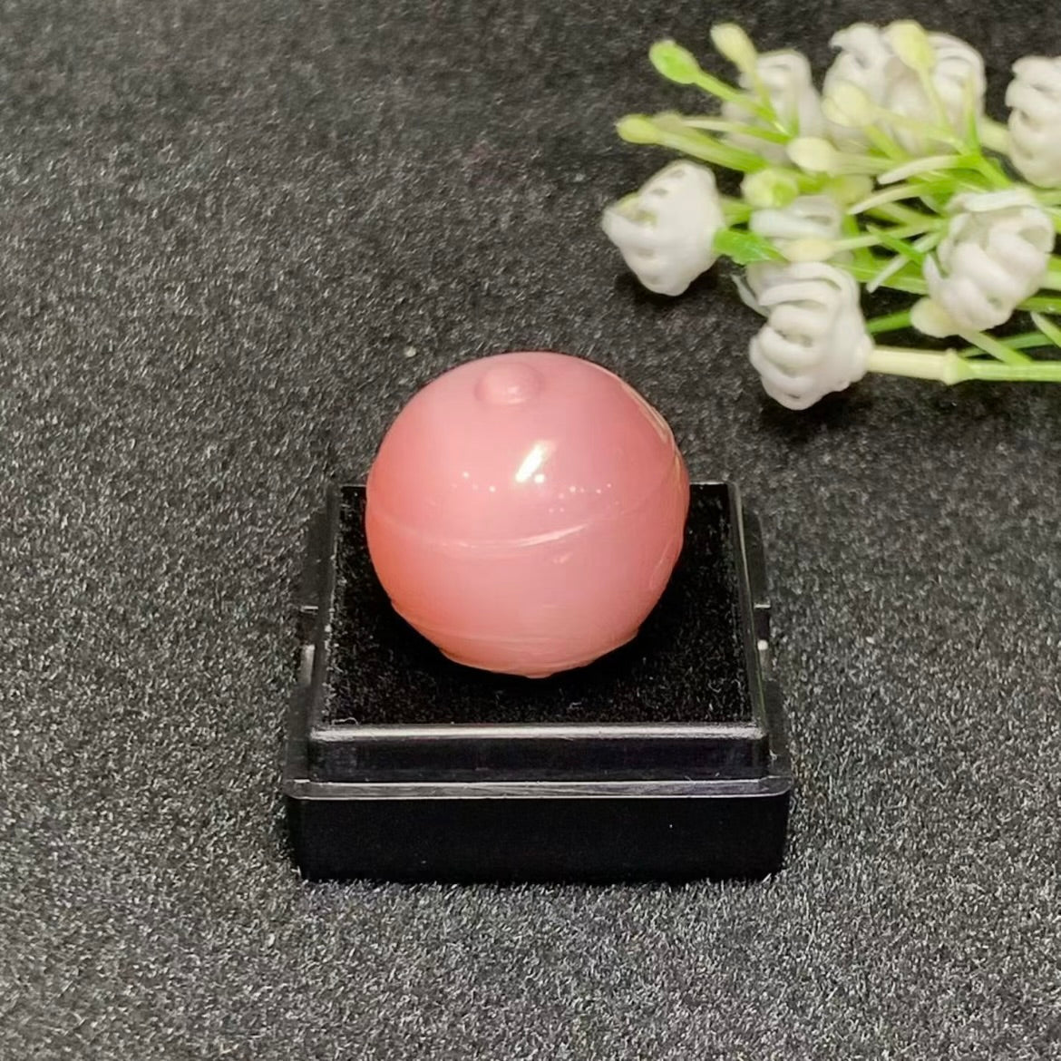 和田玉桃花玉籽料大單珠，卡18.5mm