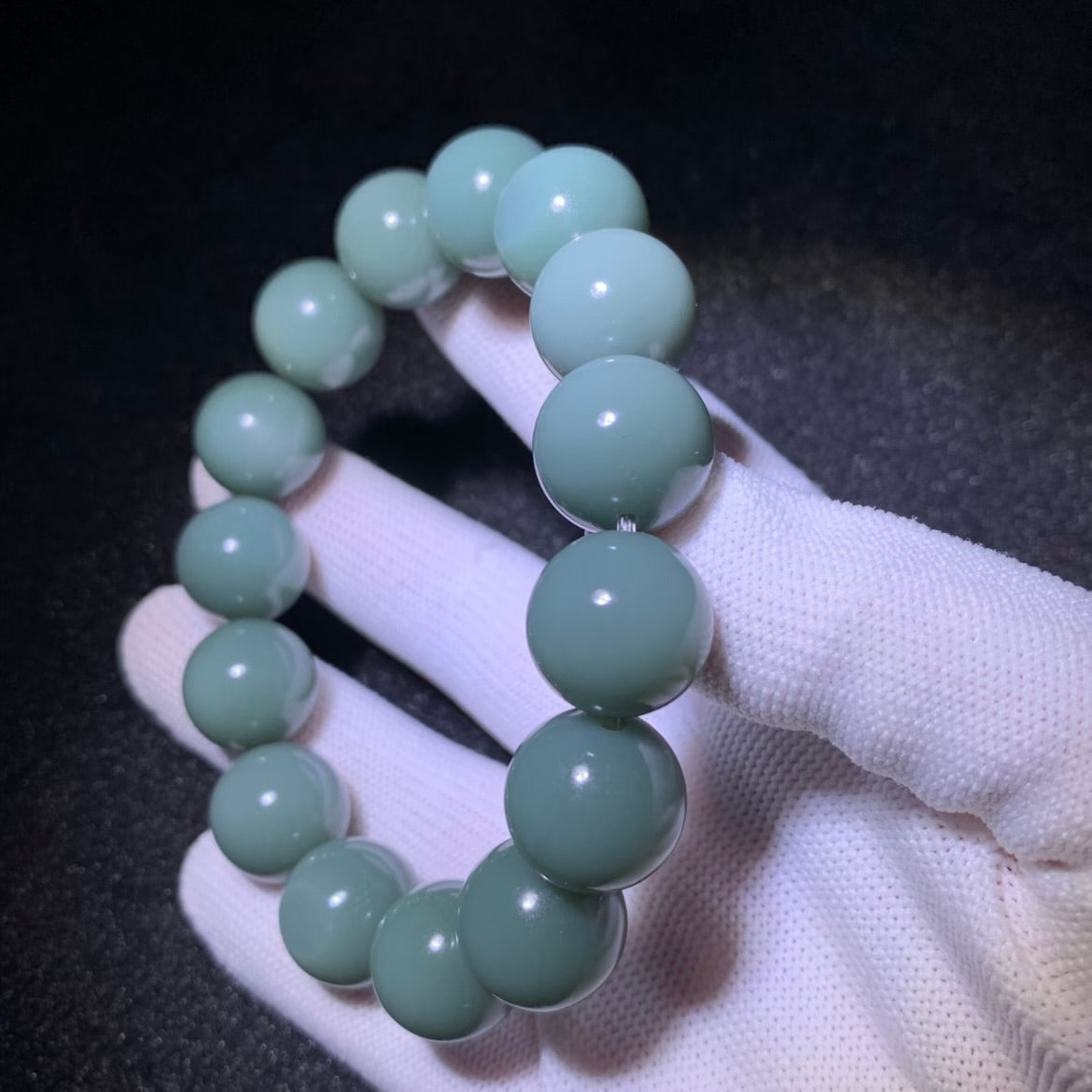 和田玉籽料沙棗青手串卡15mm