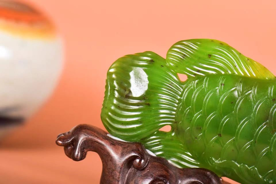 新疆和田玉碧玉籽料金龍魚擺件