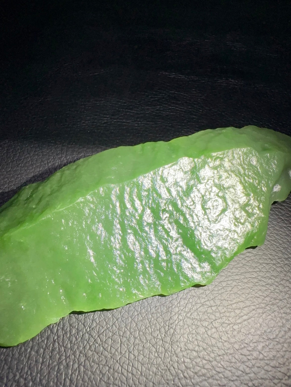 天然碧玉戈壁籽料擺件