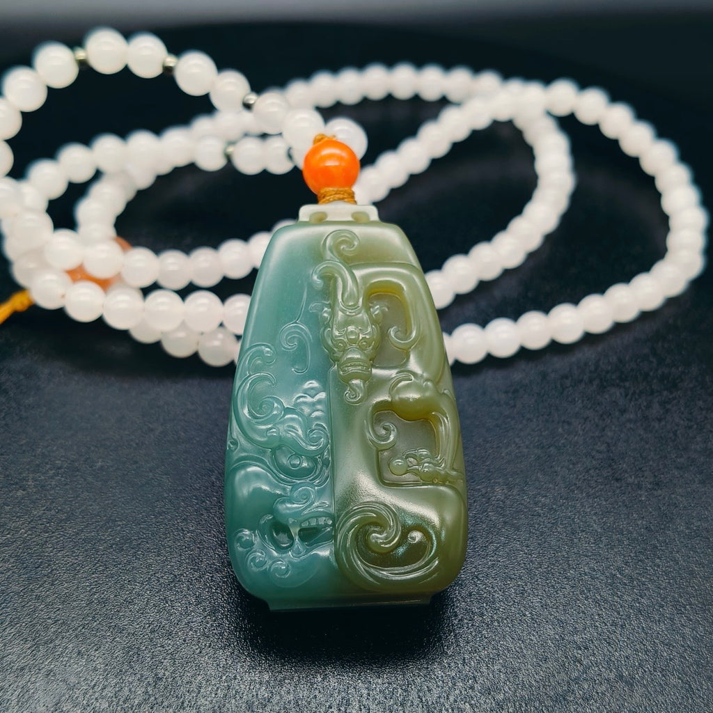 和田玉雙拼色沙棗青仿古瑞獸牌